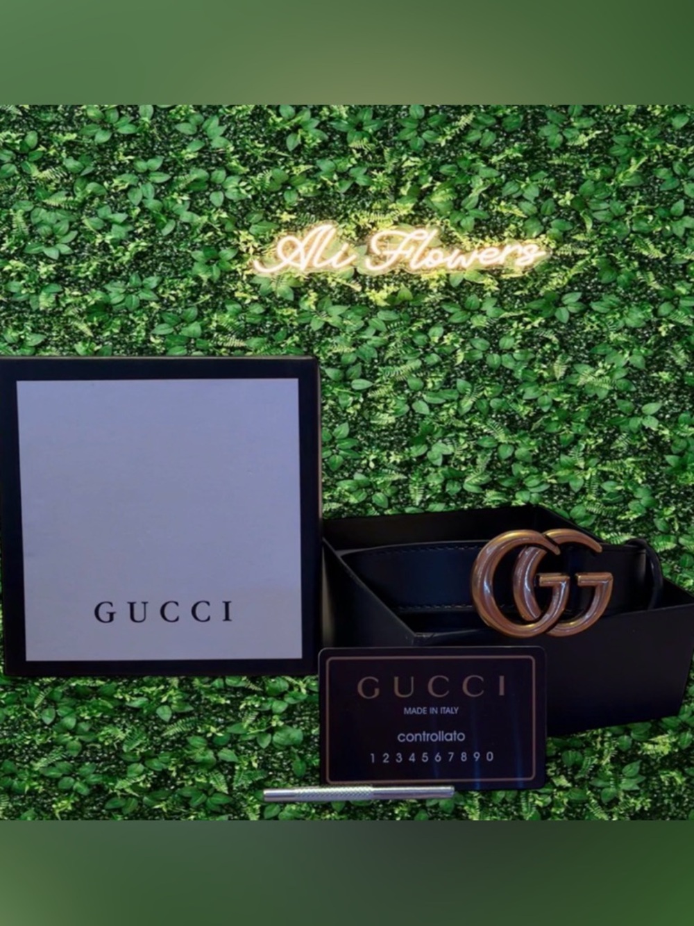 GUCCI Gold Double G Belt Buckle with Box